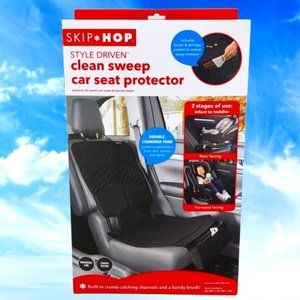 Skip Hop Clean Sweep Car Seat Protector, Black NEW